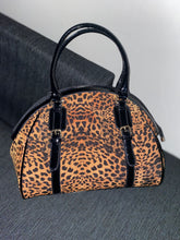 Load image into Gallery viewer, Cheetah Purse
